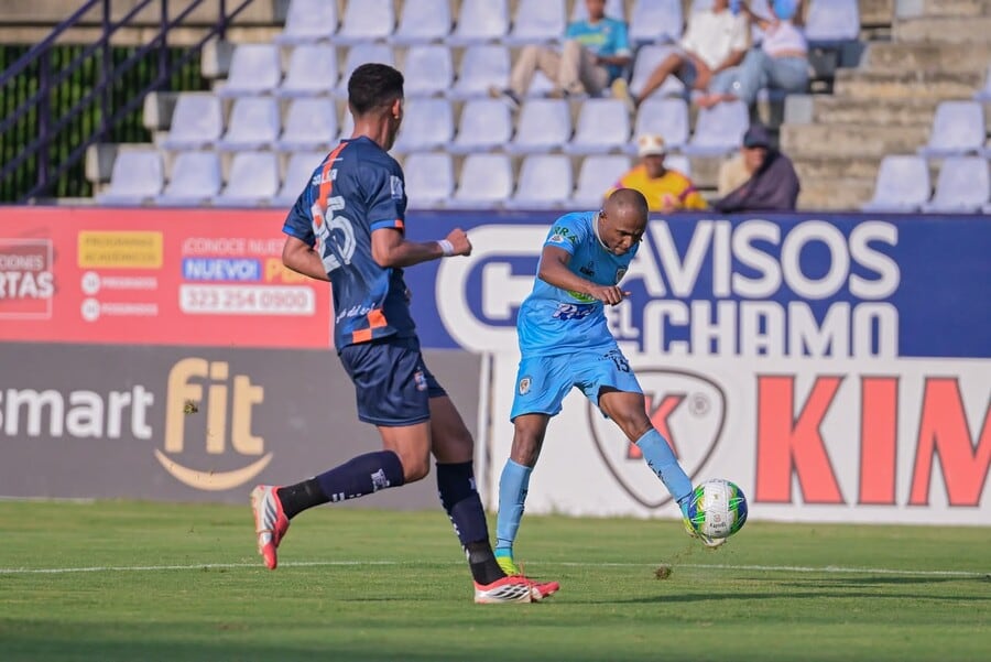 En el duelo por el descenso en el estadio Jaraguay, Jaguares de Córdoba se llevó el triunfo -crédito Andrés López/Colprensa