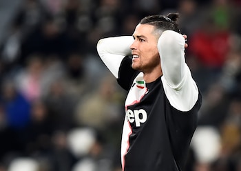 Bayern Munich descartó el fichaje de Cristiano Ronaldo por "viejo" (REUTERS/Massimo Pinca)
