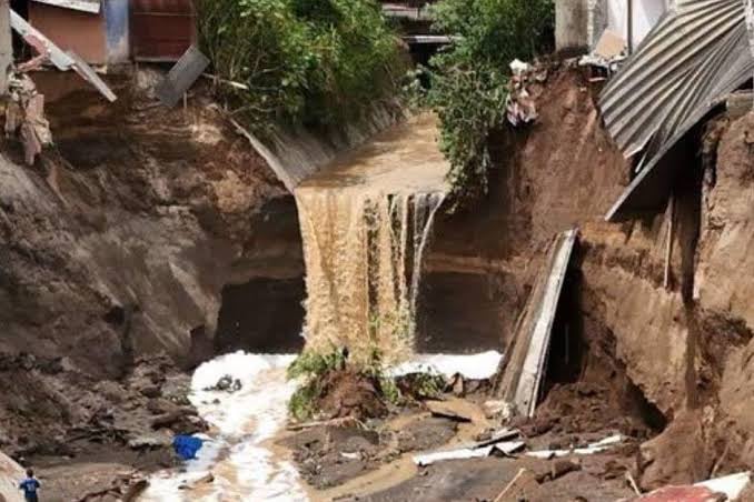 El Insivumeh analiza la cuenca del río Pinula para anticipar posibles inundaciones en San Miguel Petapa. (Insivumeh)