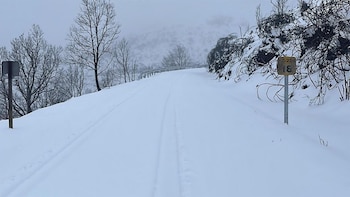 Rescatadas tres personas, una de