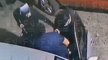 Robo de taxi en calles