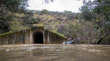 Adif trabaja en retirar la