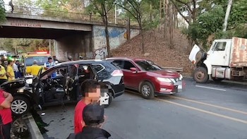 Racha de accidentes deja dos fallecidos y tres lesionados en El Salvador