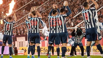 ¿Alianza Lima ganó cuatro títulos consecutivos? La histórica polémica que reabre el libro ‘Tetracampeones’