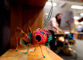 Detalle de una artesanía en