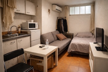 Piso antiguo con pocos metros