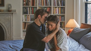 ‘El drama’ llega a plataformas: cuándo y dónde ver la celebrada película de Robert Pattinson y Zendaya