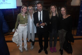 Ricky Sarkany recibió el premio
