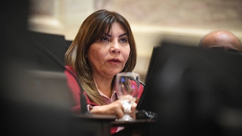 senadora Sandra Mendoza