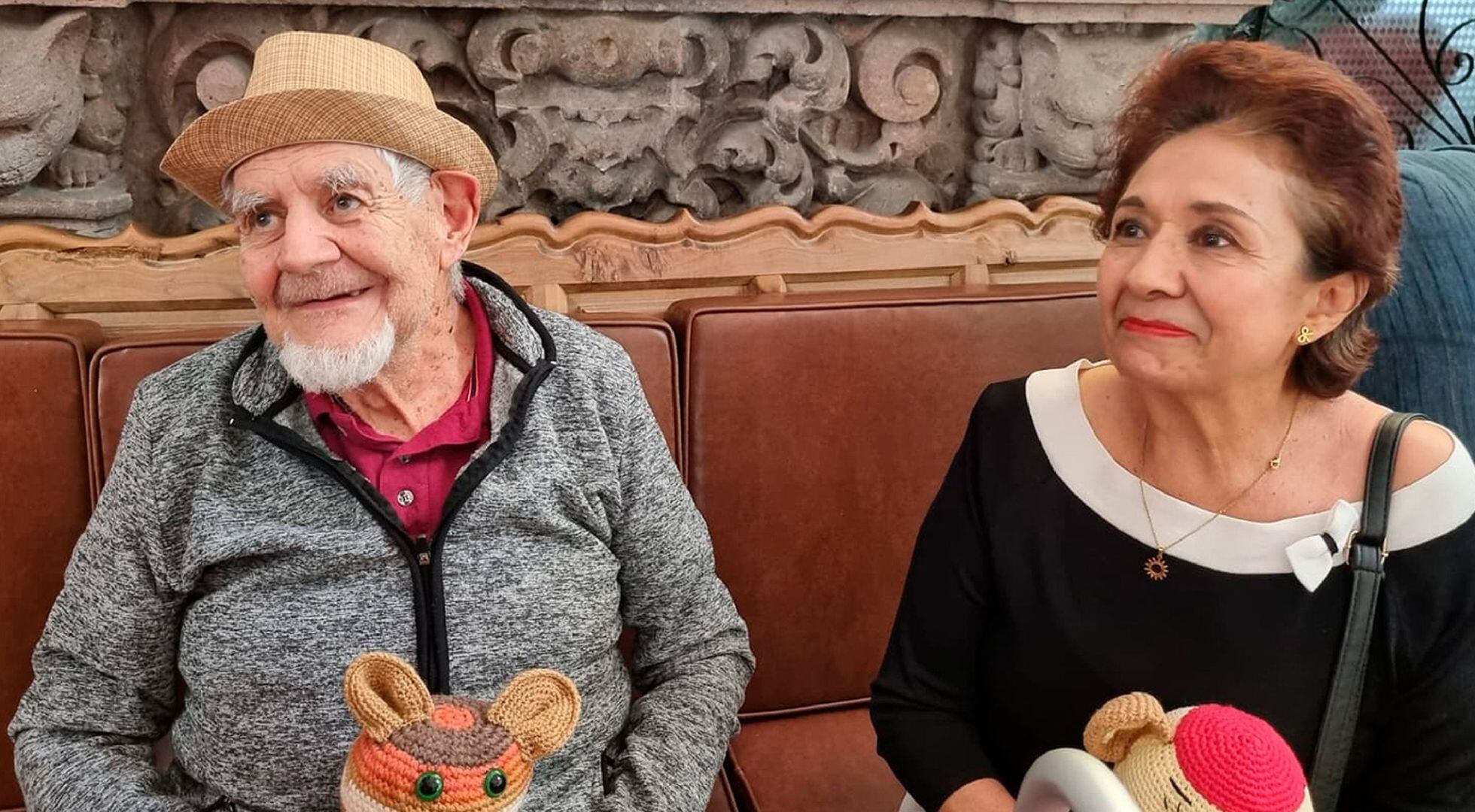 Aprendizaje de idiomas accesible para titulares de tarjeta INAPAM en centros culturales