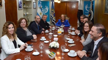 En mayor, apenas "nominado", Alberto