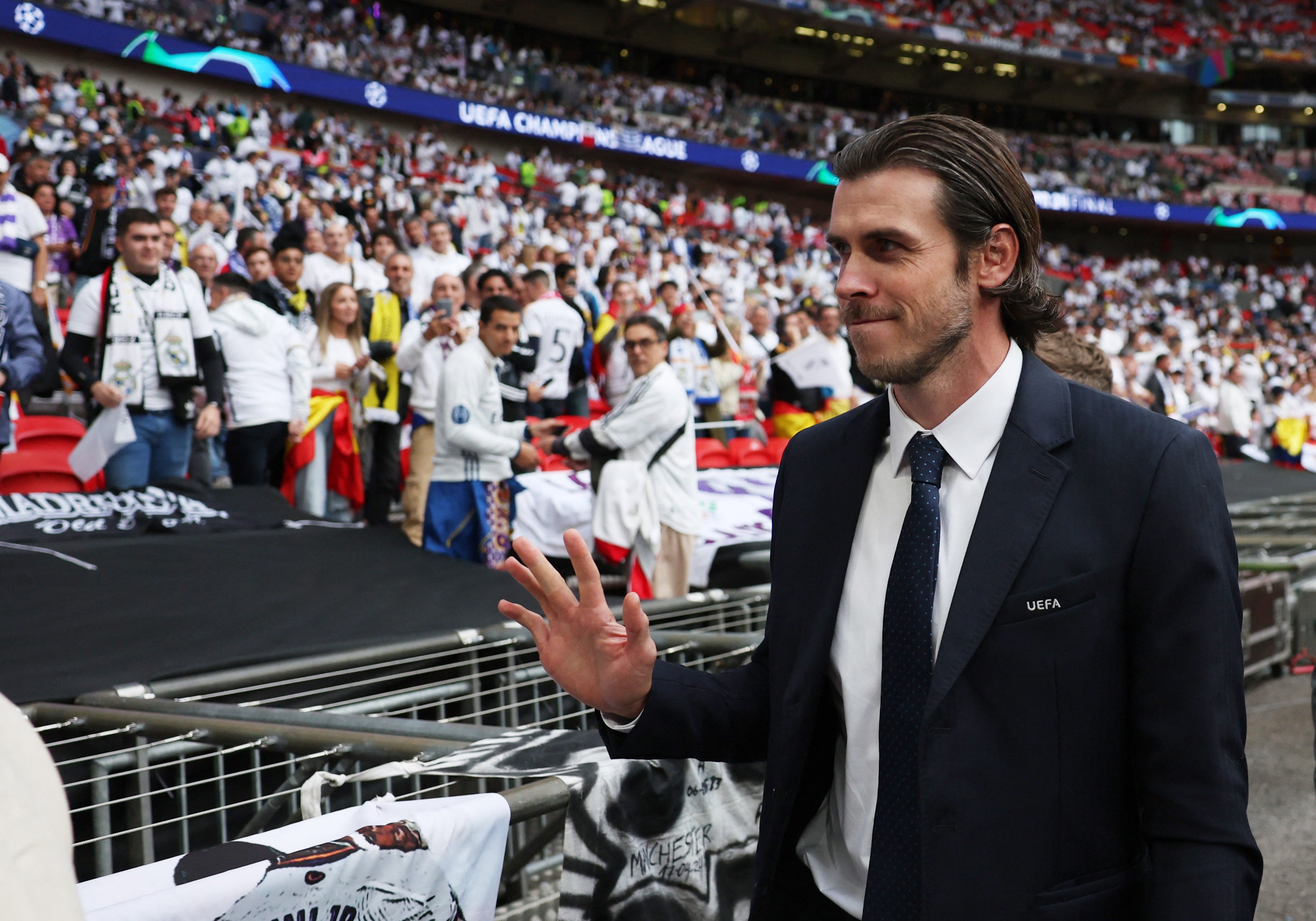 El constante escrutinio mediático dañó la salud mental de Bale, quien se protegió alejándose de redes sociales y los comentarios negativos (REUTERS/Lee Smith)