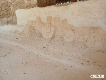 Se descubrió un mascarón de