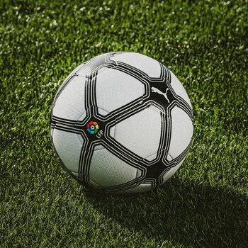 Imagen B2D7VWMS6FCB3P2MAIDMIL363Y