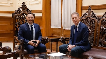 El gobernador de Corrientes postergó