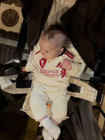 La pequeña Alaia con la