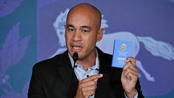 Héctor Rodríguez aclara que no piensan despedir a funcionarios sino “reordenarlos donde sean necesarios”