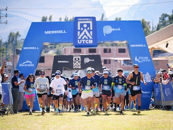José Manuel Quispe logra el tetracampeonato en la Ultra Trail Cordillera Blanca y la prueba bate récord de corredores