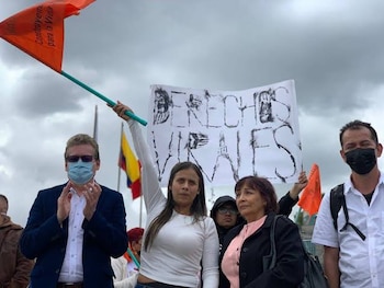 Su nombre ganó visibilidad en Bogotá por su participación en tomas y jornadas de protesta social vinculadas a movimientos populares - crédito X