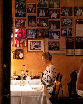 La ambientación refuerza la identidad