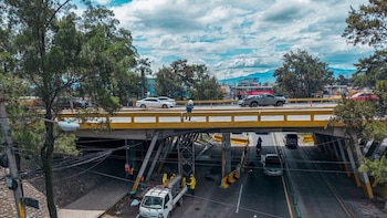 Cierran el puente Periférico-Aguilar Batres en Ciudad de Guatemala para realizar reparaciones de emergencia