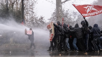 Enfrentamientos entre policía y manifestantes