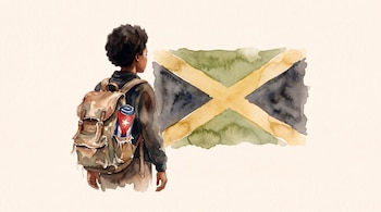 Una persona de espaldas lleva una mochila con una bandera de Cuba enrollada y mira la bandera de Jamaica sobre un fondo claro.
