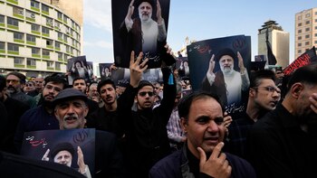 Irán comenzó los actos velatorios