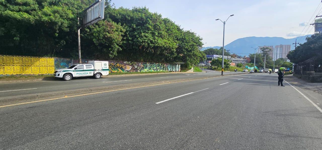 El material fue incautado en un operativo que se llevó a cabo en el transitado corredor vial - crédito @ManuelVillaMe/X