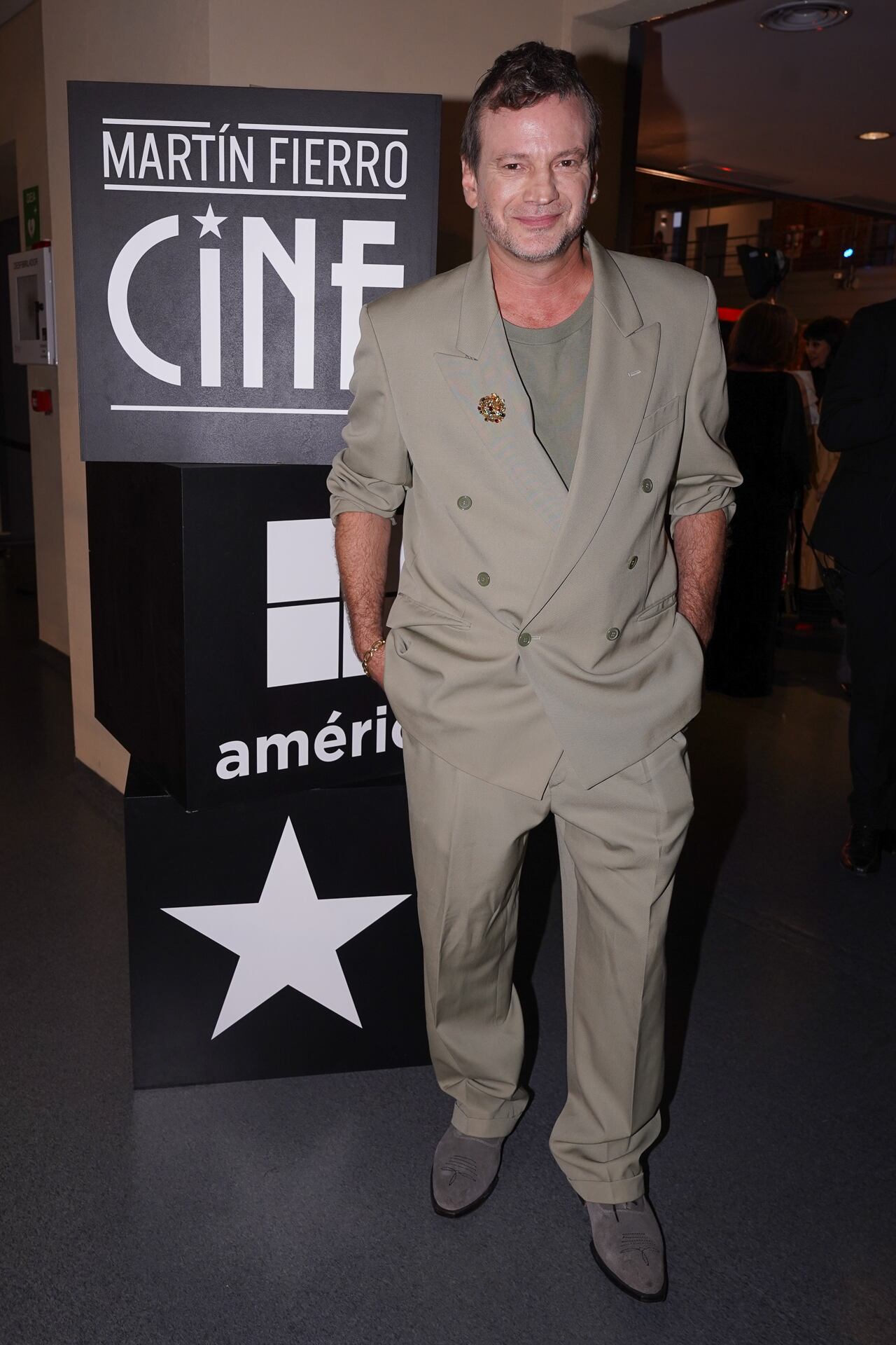 Guillermo Pfening y un look distintivo que fue más allá de lo clásico