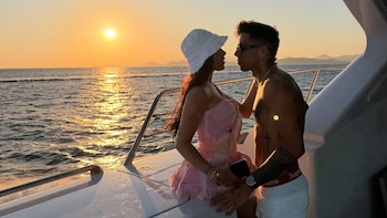 El álbum de fotos de las vacaciones de Enzo Fernández junto a Valu Cervantes y sus hijos en un paradisíaco destino