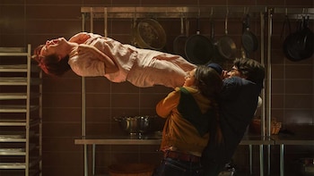 Llega a Netflix la secuela de una de las mejores películas de terror de los últimos años: tragedias familiares y un asesino en serie con máscara