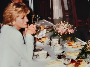 Lady Di Puerto Madryn y Gaiman