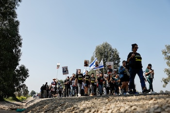 Familiares y amigos de los