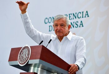 Delgado tachó al presidente de “aliarse con quienes jamás habría imaginado que lo harías”, refiriéndose a la llamada “Mafia en el poder” (Foto: EFE/Presidencia de México)