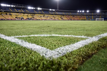Pese a que el partido estaba estipulado para el 13 de octubre de 2026 entre Millonarios y Once Caldas, el estado de la cancha de El Campín forzó al aplazamiento del juego -crédito Cristian Bayona/Colprensa