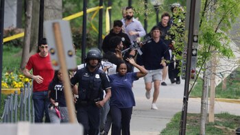 États-Unis : au moins trois blessés