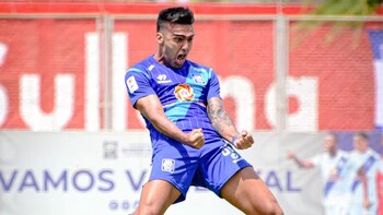 Adrián Fernández anotó 9 goles