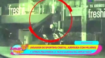 Carlos Cabello fue captado cometiendo