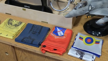 Los emblemáticos pañuelos distintivos de