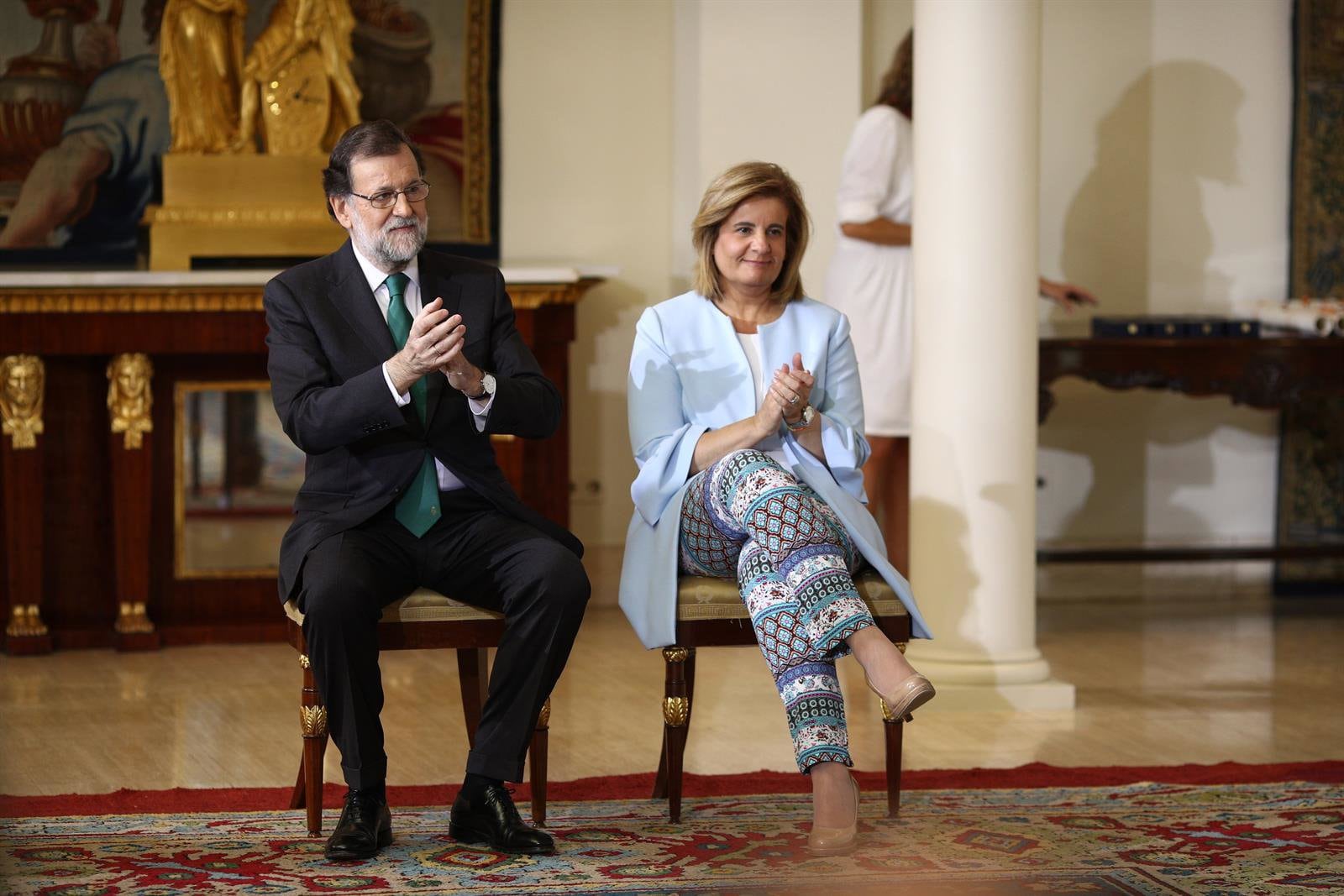 Rajoy recuerda a Fátima Báñez. (Europa Press)