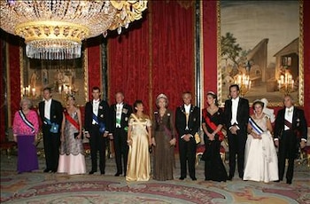 La última vez que la infanta Pilar usó la tiara de zafiros en 2006 (Casa Real)