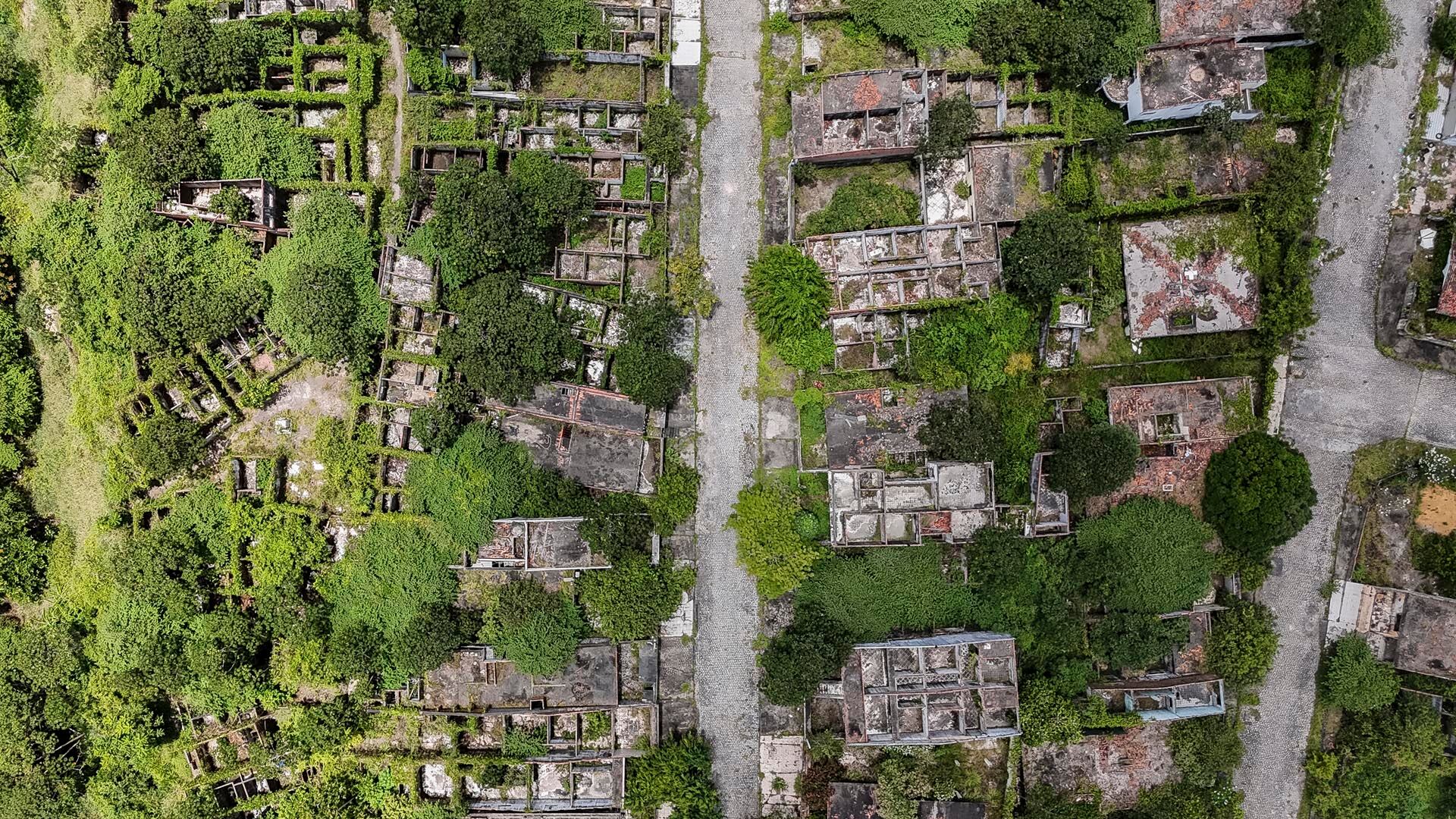 Vista aérea de uno de los barrios que se hundieron en Maceió (© UNOPS / Erik J. Petterson / 2025)