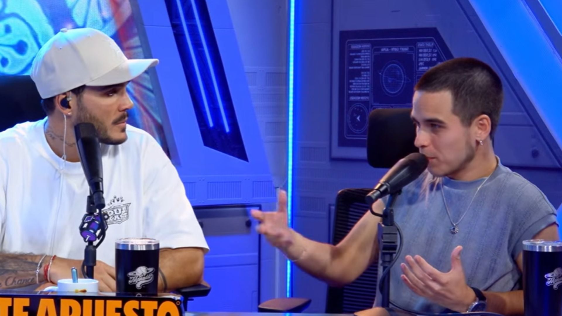 Brandon Gallesi fue invitado a La Manada y habló directamente con Mario Irivarren y Gerardo Pe’ sobre comentarios previos. YouTube: La Manada.