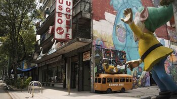 Ladrón robó dos Ferraris de