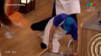 “Estoy bien, sigan, sigan”, gritó