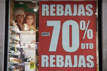 Un escaparate de una tienda,
