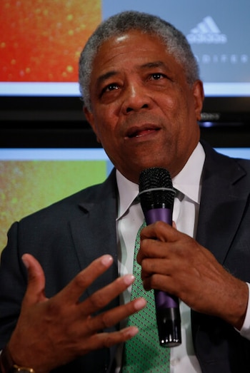 Francisco Maturana armó la selección Colombia para la Copa América 2001 con una base de jugadores locales y referentes a nivel internacional como Iván Ramiro Córdoba y Óscar Córdoba - crédito Colprensa