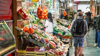 CCOO reclama impulsar las subidas salariales y extender las cláusulas de garantía frente a la inflación