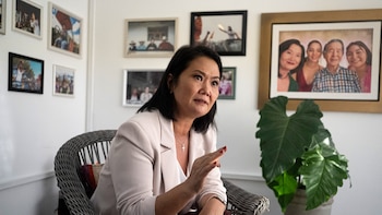 Keiko Fujimori anuncia la expulsión de migrantes irregulares e indocumentados en Perú